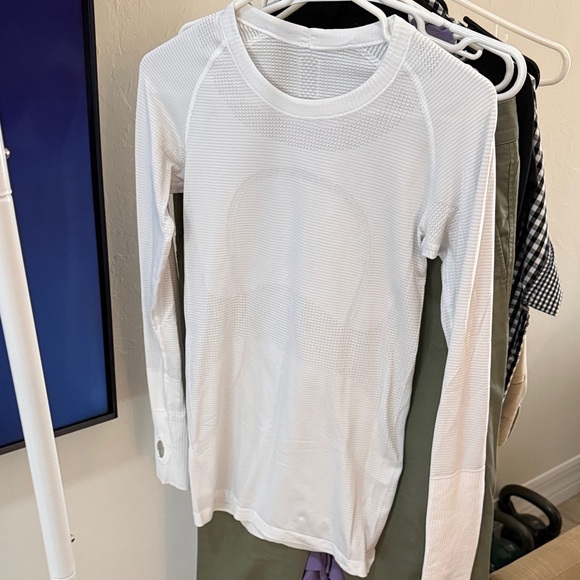 lululemon athletica Tops - Lululemon Women's Swiftie White Long-Sleeve top